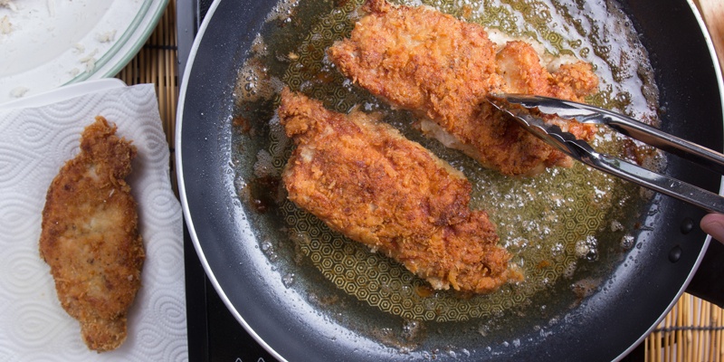 Why Olive Oil Is The Best Oil For Frying 